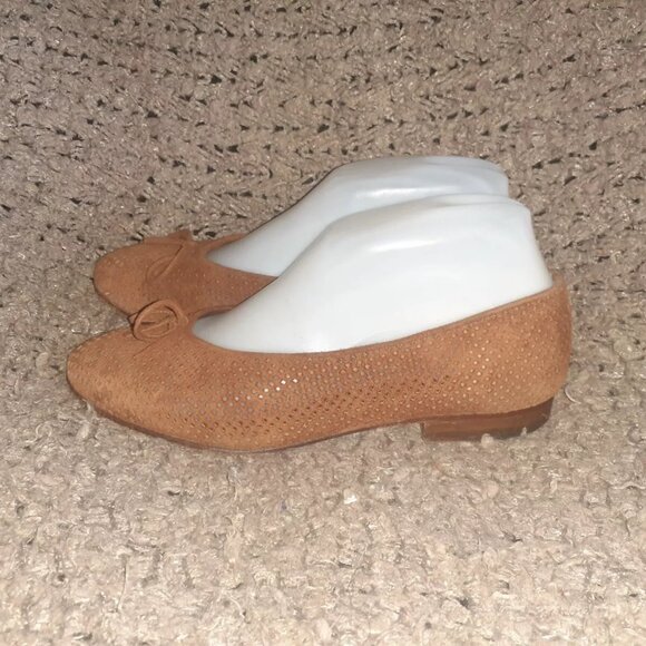 Vintage THIERRY RABOTIN-Perforated Chestnut Suede Ballet Flats-Sz 37.5-Excellent - Picture 2 of 7